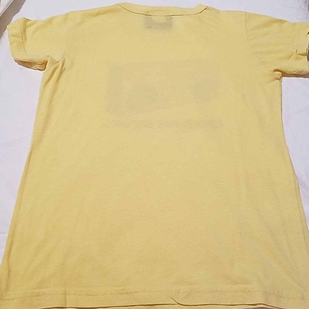Junk Food light yellow tee Check out my box - Picture 4 of 6